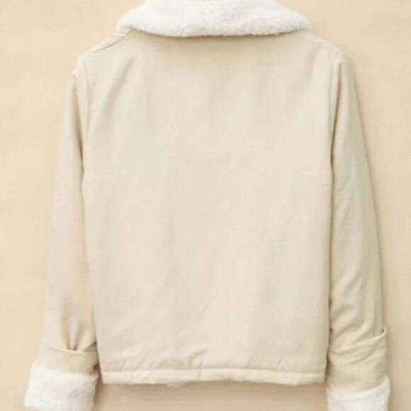 NWOT-M-🤍🤍White jacket-white collar-Sherpa lined jacket / Faux-shearing jacket - Picture 2 of 6